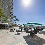 Ilikai Condo Close To Beach - City View